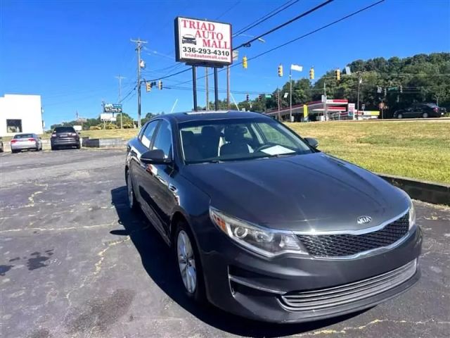 2016 Kia Optima - Image 4
