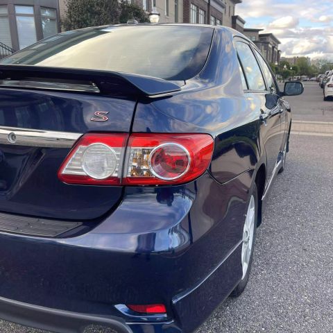 2012 Toyota Corolla S Sedan 4d - Image 12