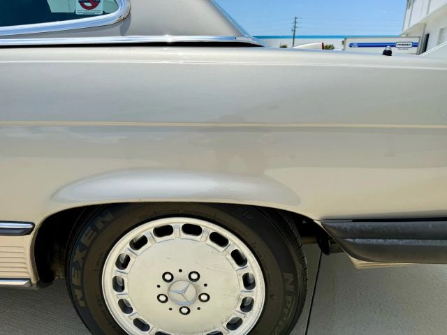 1987 Mercedes-benz 560 Series - Image 37