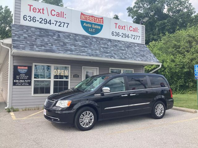 2016 CHRYSLER TOWN & COUNTRY VAN BLACK AUTOMATIC - Interstate Auto Sales