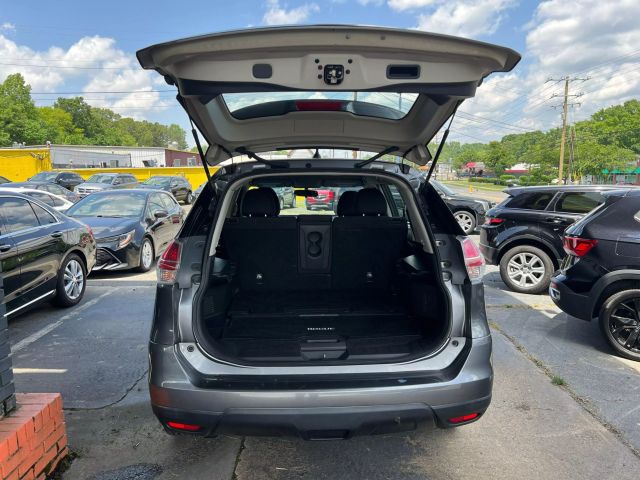 2015 Nissan Rogue - Image 25