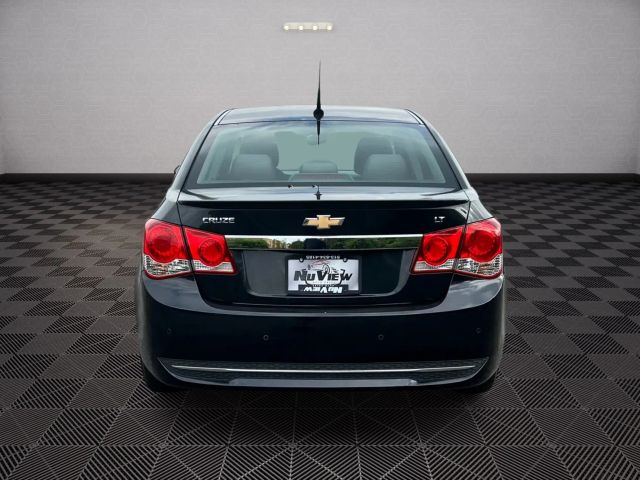 2011 Chevrolet Cruze - Image 4