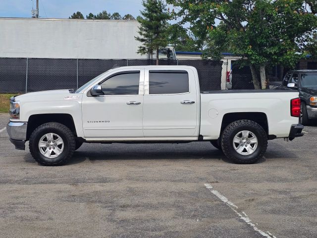 2016 Chevrolet Silverado 1500 Crew Cab - Image 5