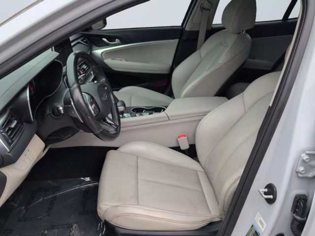 2020 Genesis G70 - Image 9