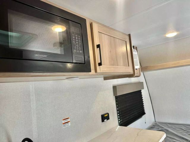 2025 Keystone Rv Coleman - Image 12