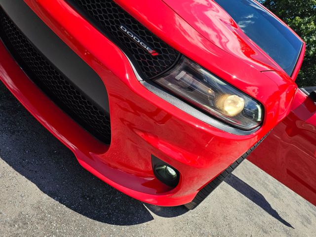 2018 Dodge Charger - Image 12
