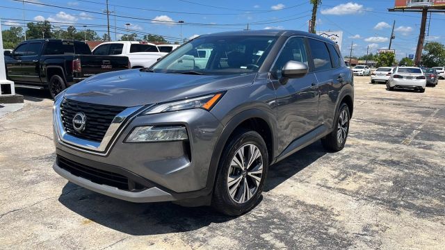 2023 Nissan Rogue - Image 4
