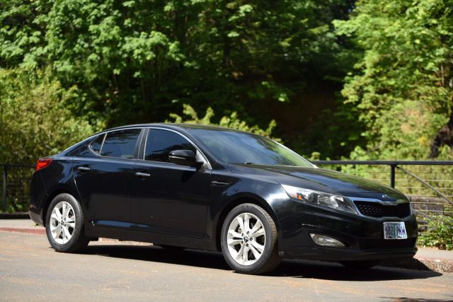 2013 Kia Optima - Image 14