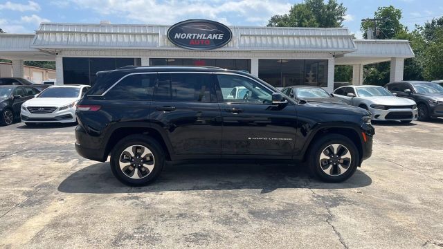 2023 Jeep Grand Cherokee 4xe - Image 11
