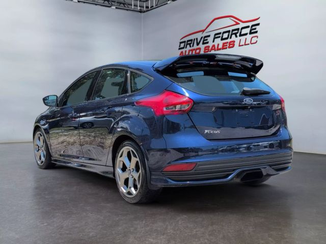2016 Ford Focus - Image 3