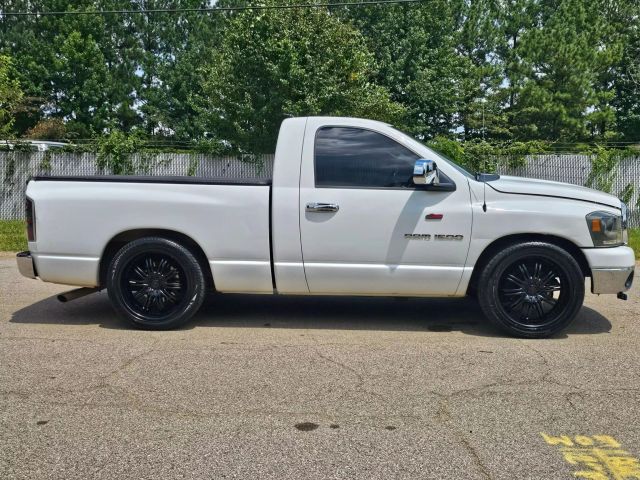2006 Dodge Ram 1500 Regular Cab - Image 4