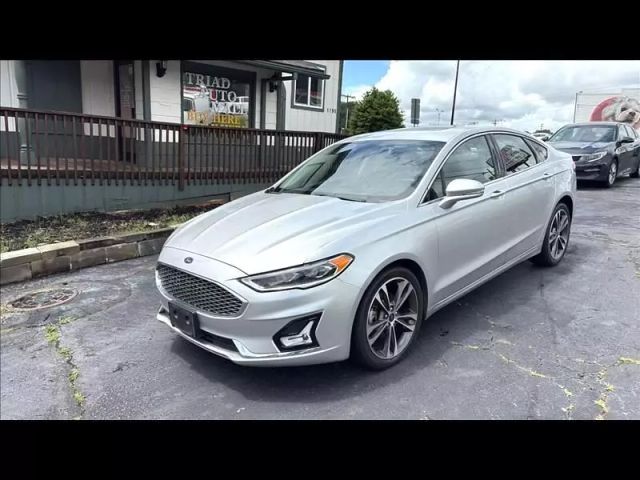 2019 Ford Fusion - Image 1