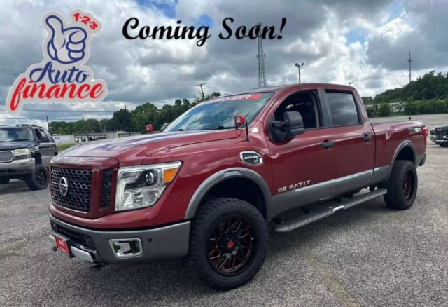 2017 Nissan Titan Xd Crew Cab - Image 1