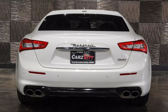 2018 Maserati Ghibli Sedan 4d - Image 11