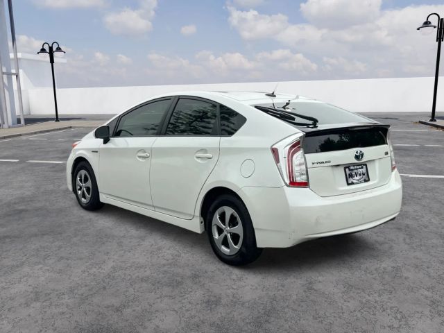 2013 Toyota Prius - Image 3