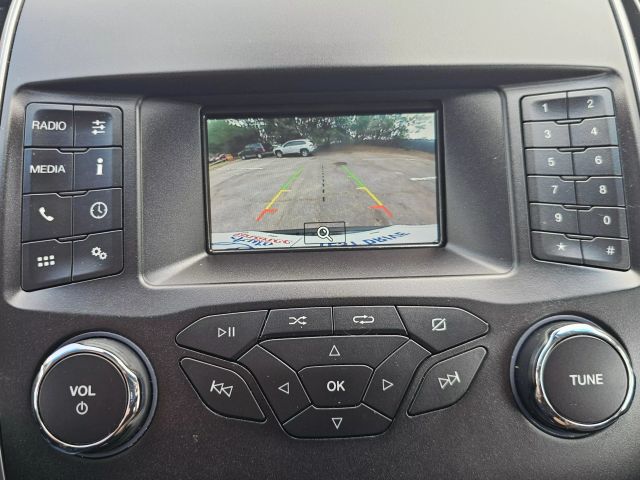 2019 Ford Edge - Image 17
