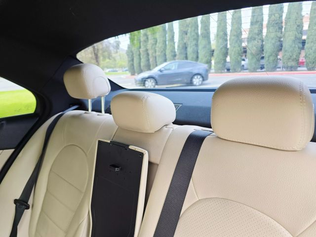 2018 Mercedes-benz C-class - Image 37