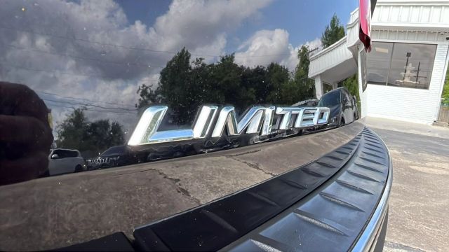 2021 Ford Explorer - Image 3