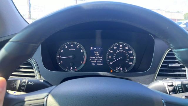 2017 Hyundai Sonata - Image 22