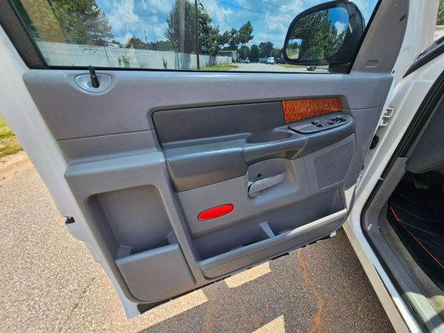 2006 Dodge Ram 1500 Regular Cab - Image 17