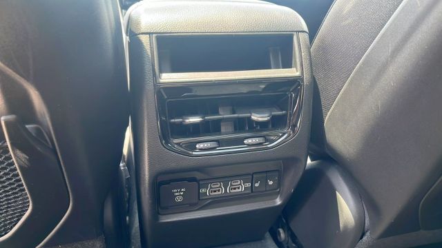 2023 Jeep Grand Cherokee 4xe - Image 31