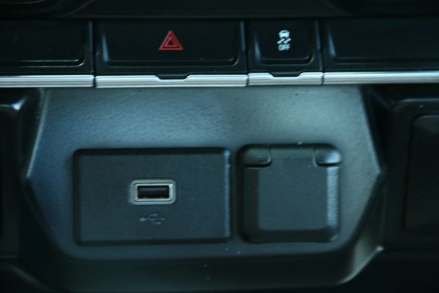 2019 Chevrolet Silverado 1500 Regular Cab - Image 20