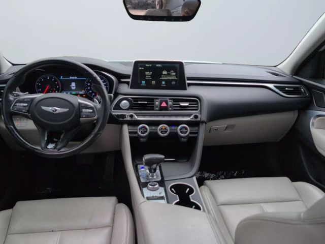 2020 Genesis G70 - Image 11