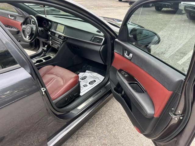 2017 Kia Optima - Image 22