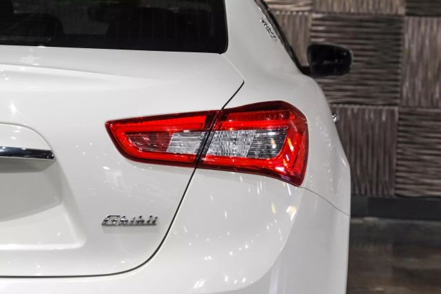 2018 Maserati Ghibli Sedan 4d - Image 44