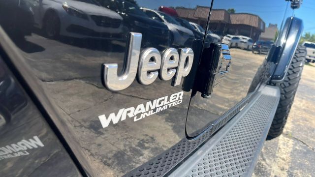 2020 Jeep Wrangler Unlimited - Image 2