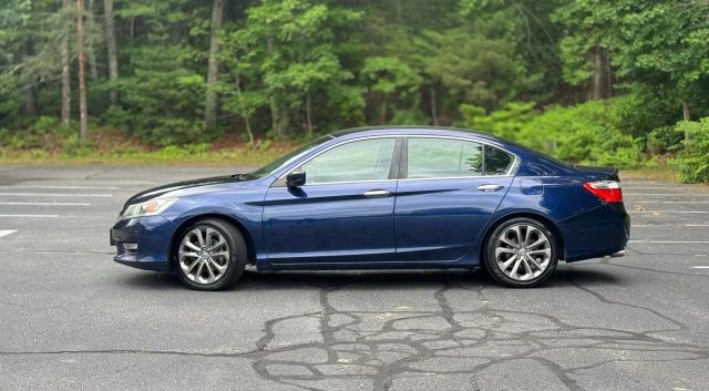 2013 Honda Accord Sport Sedan 4d - Image 9