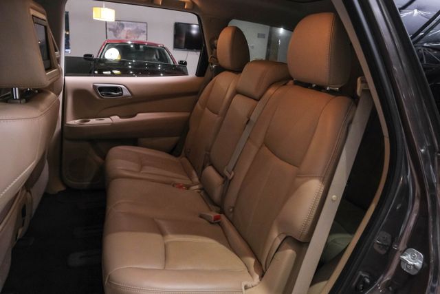 2016 Nissan Pathfinder Platinum Sport Utility 4d - Image 34