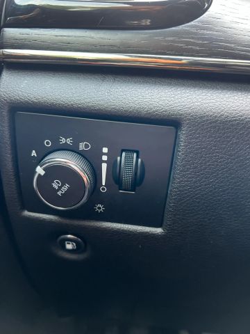 2019 Jeep Grand Cherokee - Image 20