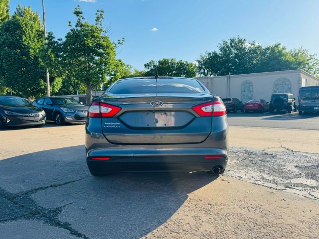 2016 Ford Fusion - Image 8