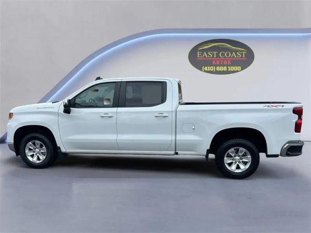 2023 Chevrolet Silverado 1500 Crew Cab - Image 2