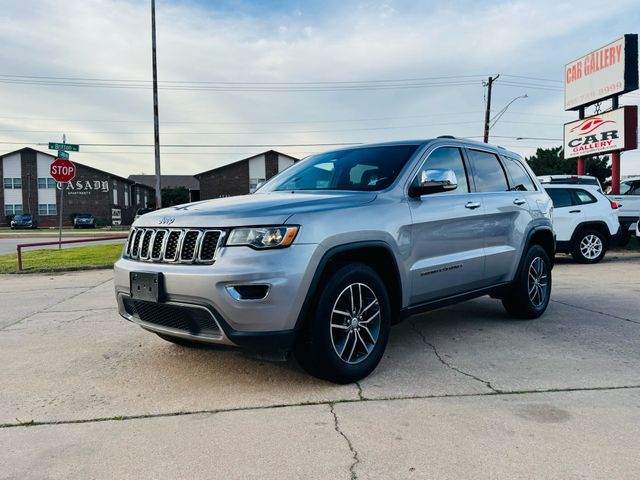2018 Jeep Grand Cherokee - Image 5