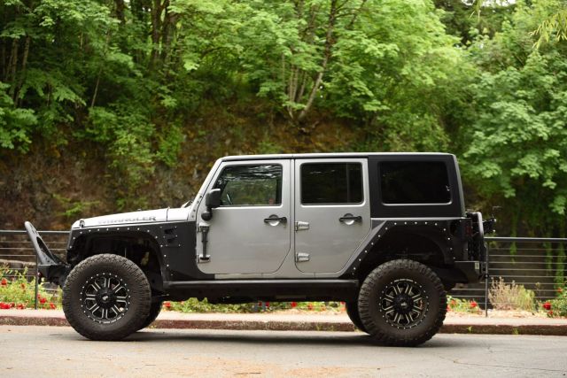 2016 Jeep Wrangler - Image 2