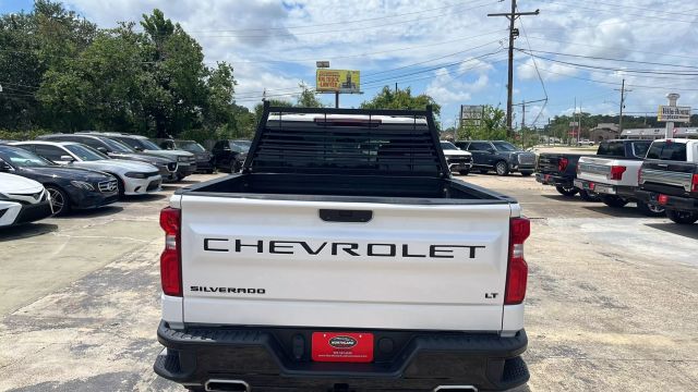 2021 Chevrolet Silverado 1500 Crew Cab - Image 13