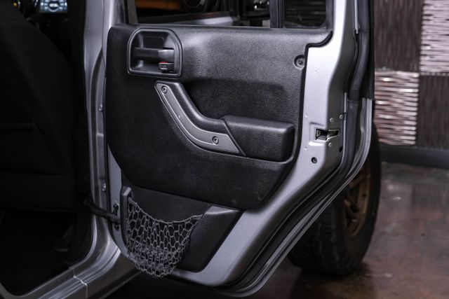 2018 Jeep Wrangler Unlimited Sport S (jk) Sport Utility 4d - Image 40