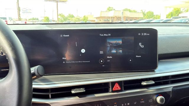 2024 Kia Sorento - Image 24