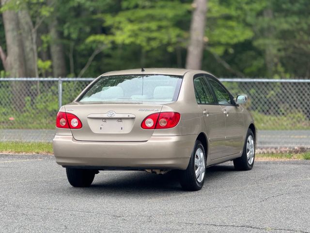 2007 Toyota Corolla Le Sedan 4d - Image 5