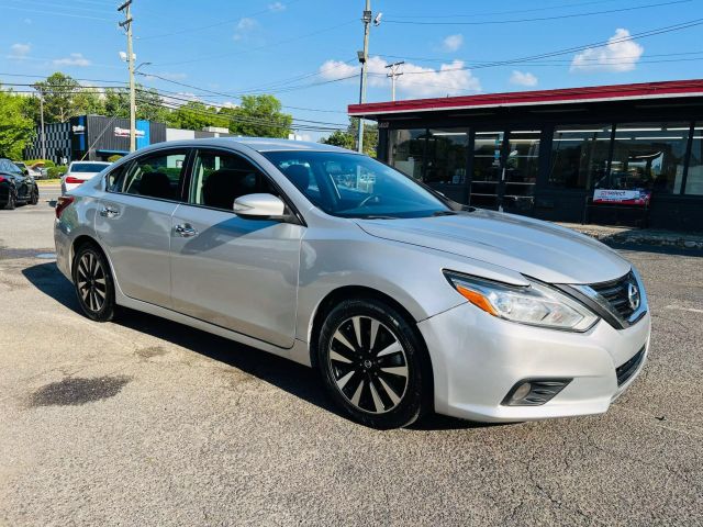 2018 Nissan Altima - Image 1