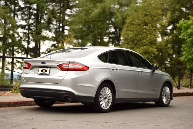 2015 Ford Fusion - Image 11