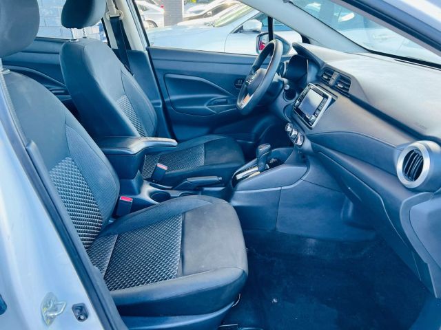 2020 Nissan Versa - Image 21