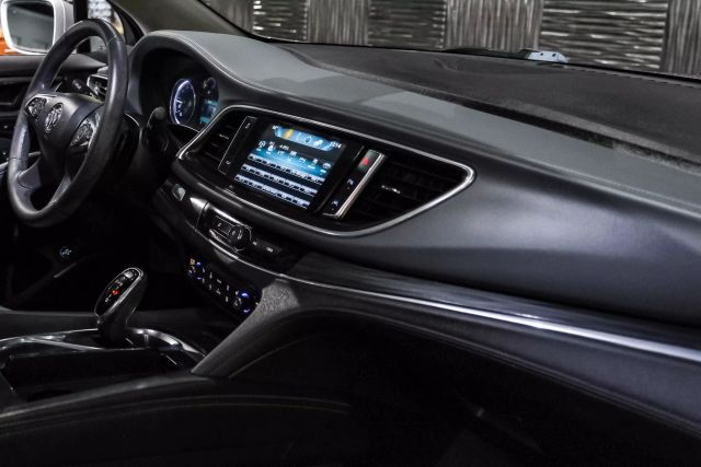 2018 Buick Enclave Premium Sport Utility 4d - Image 26