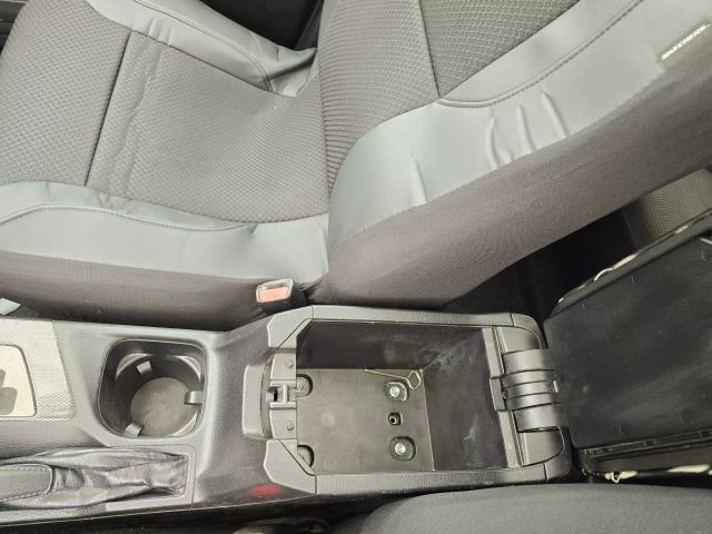 2018 Toyota Rav4 - Image 24
