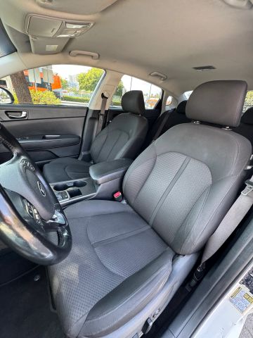 2017 Kia Optima Hybrid - Image 13