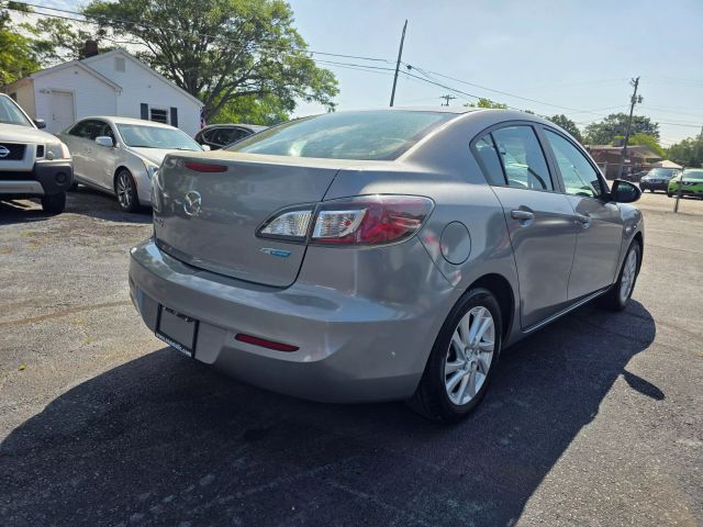 2012 Mazda Mazda3 - Image 4