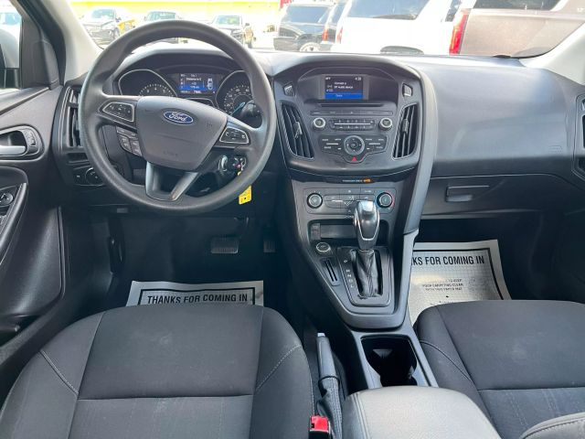2016 Ford Focus - Image 24