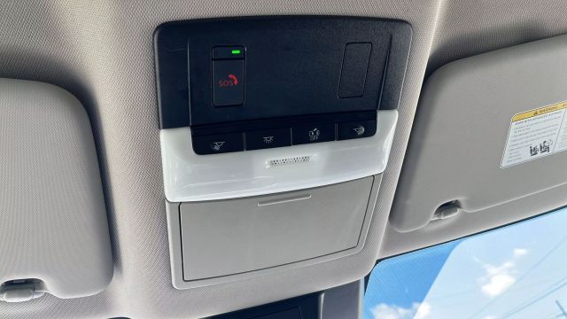 2023 Nissan Rogue - Image 24